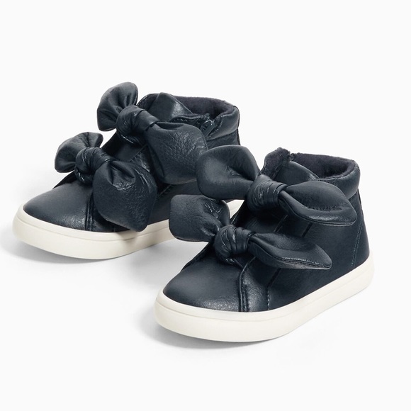 ZARA baby girl shoes - size 6.5 US